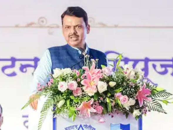 पुण्यात गुन्हेगारांचा होणार आता बंदोबस्त;  पुण्यात नवीन ५ पोलीस ठाणे आणि १००० पोलीसांचा स्टाफ मंजूर करण्यात येईल👉मुख्यमंत्री देवेंद्र फडणवीस यांची मोठी घोषणा