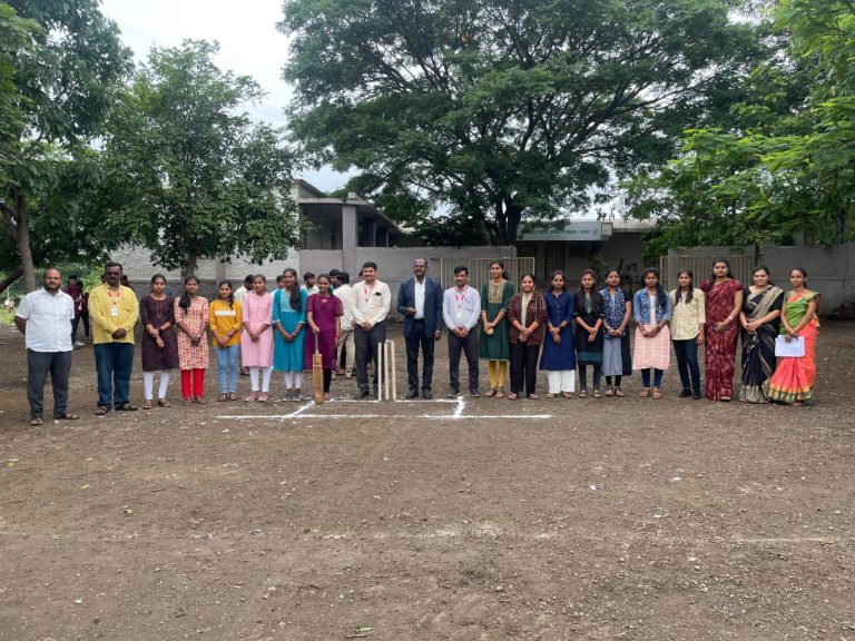 बावडा महाविद्यालयात विविध उपक्रमांचे आयोजन